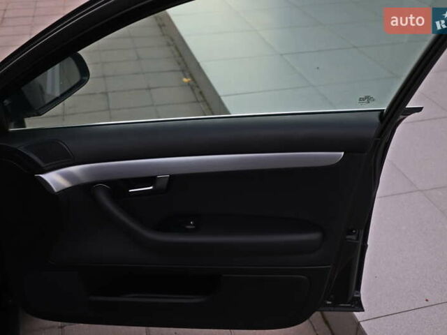 Чорний Ауді А4, об'ємом двигуна 1.6 л та пробігом 193 тис. км за 8555 $, фото 10 на Automoto.ua