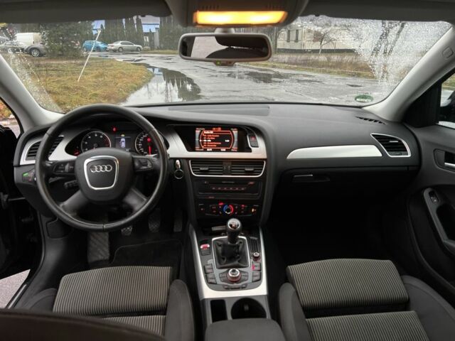 Черный Ауди А4, объемом двигателя 1.8 л и пробегом 226 тыс. км за 8450 $, фото 20 на Automoto.ua