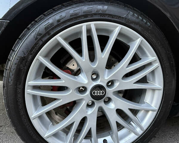 Чорний Ауді А4, об'ємом двигуна 2.97 л та пробігом 390 тис. км за 8200 $, фото 17 на Automoto.ua