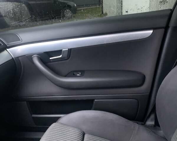 Чорний Ауді А4, об'ємом двигуна 1.97 л та пробігом 283 тис. км за 7300 $, фото 3 на Automoto.ua