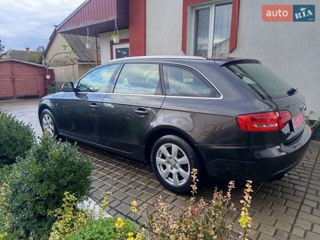 Чорний Ауді А4, об'ємом двигуна 0 л та пробігом 220 тис. км за 8700 $, фото 18 на Automoto.ua