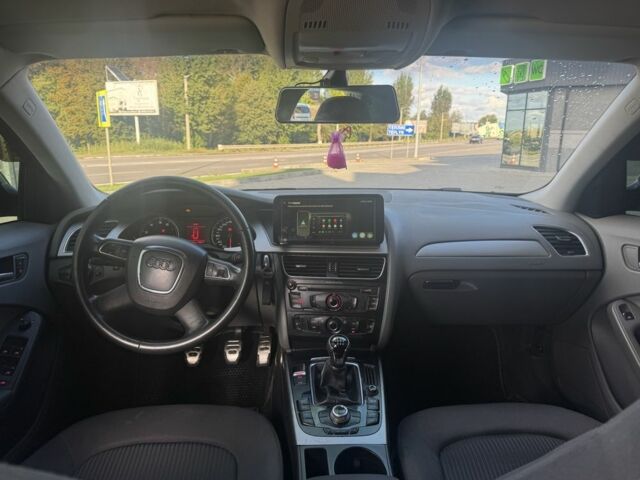 Чорний Ауді А4, об'ємом двигуна 1.8 л та пробігом 250 тис. км за 7600 $, фото 3 на Automoto.ua