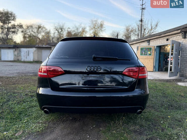Чорний Ауді А4, об'ємом двигуна 3.2 л та пробігом 275 тис. км за 8700 $, фото 3 на Automoto.ua