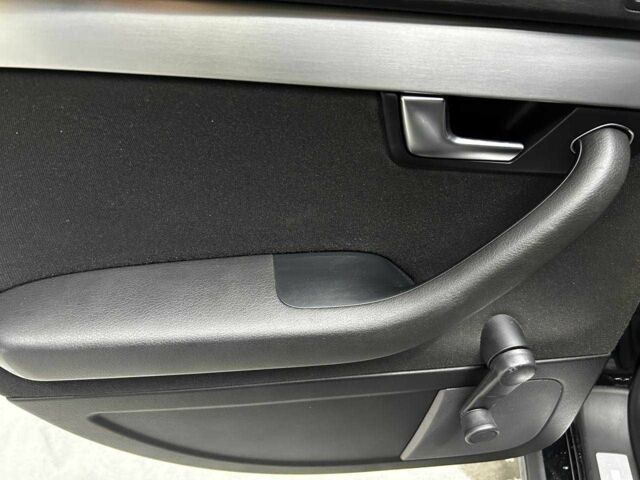 Чорний Ауді А4, об'ємом двигуна 2 л та пробігом 297 тис. км за 7700 $, фото 12 на Automoto.ua