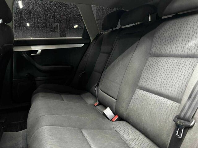 Чорний Ауді А4, об'ємом двигуна 2 л та пробігом 297 тис. км за 7700 $, фото 16 на Automoto.ua