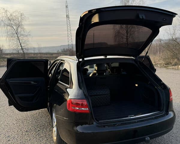 Черный Ауди А4, объемом двигателя 1.8 л и пробегом 250 тыс. км за 8900 $, фото 7 на Automoto.ua