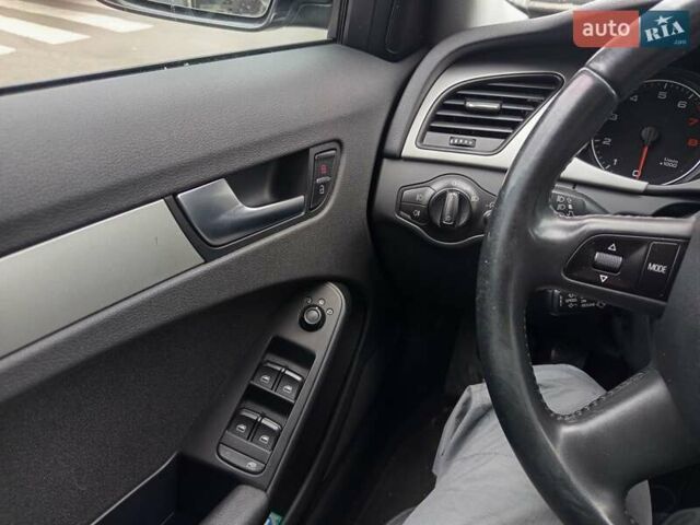 Чорний Ауді А4, об'ємом двигуна 0 л та пробігом 220 тис. км за 8700 $, фото 4 на Automoto.ua
