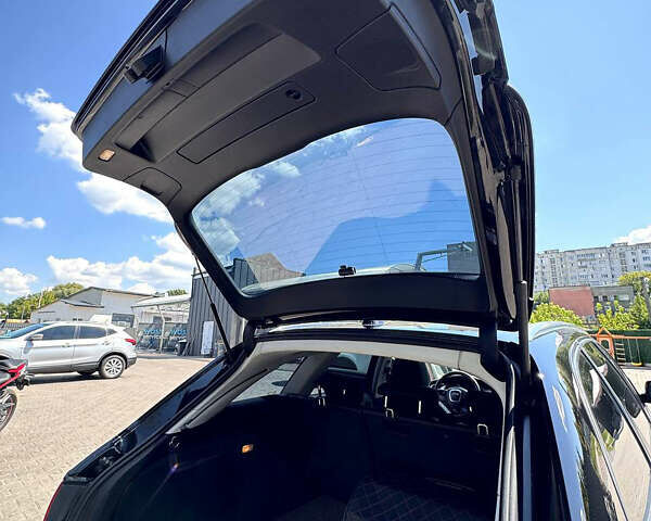 Черный Ауди А4, объемом двигателя 1.98 л и пробегом 276 тыс. км за 10900 $, фото 11 на Automoto.ua