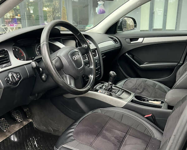 Черный Ауди А4, объемом двигателя 1.8 л и пробегом 290 тыс. км за 6999 $, фото 13 на Automoto.ua