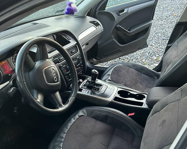 Ауді А4 2008 у Жовкві на Automoto.ua Чорний Ауді А4, об'ємом двигуна 1.8 л та пробігом 290 тис. км за 6500 $, фото 7 на Automoto.ua