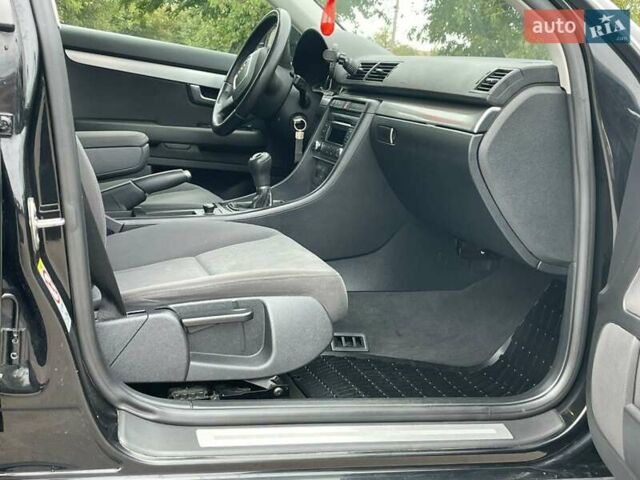 Черный Ауди А4, объемом двигателя 1.6 л и пробегом 259 тыс. км за 6550 $, фото 16 на Automoto.ua