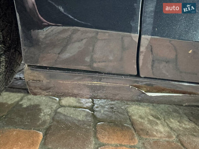 Чорний Ауді А4, об'ємом двигуна 1.97 л та пробігом 310 тис. км за 6500 $, фото 4 на Automoto.ua