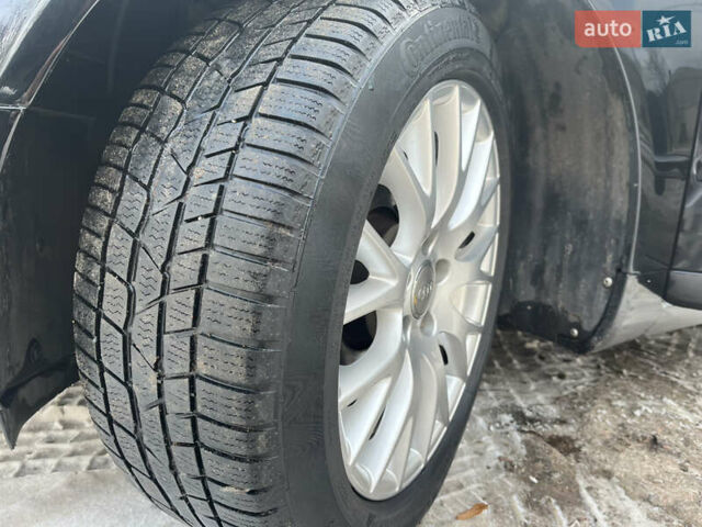 Чорний Ауді А4, об'ємом двигуна 1.6 л та пробігом 265 тис. км за 7200 $, фото 13 на Automoto.ua