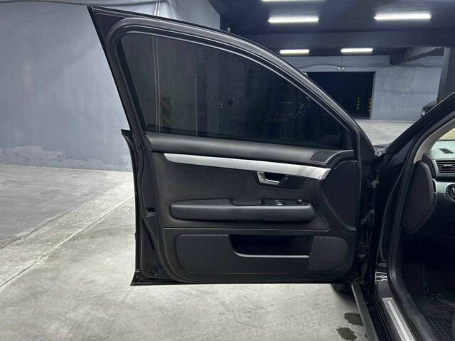 Чорний Ауді А4, об'ємом двигуна 2 л та пробігом 297 тис. км за 7700 $, фото 6 на Automoto.ua