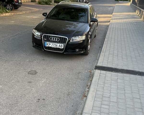 Черный Ауди А4, объемом двигателя 2 л и пробегом 240 тыс. км за 8500 $, фото 1 на Automoto.ua