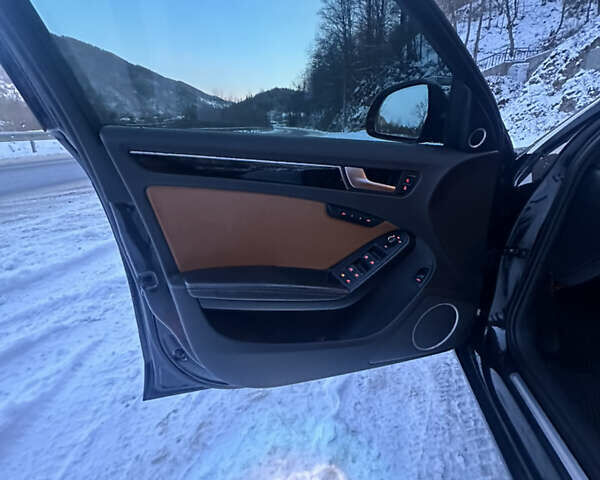 Чорний Ауді А4, об'ємом двигуна 1.98 л та пробігом 207 тис. км за 11500 $, фото 16 на Automoto.ua