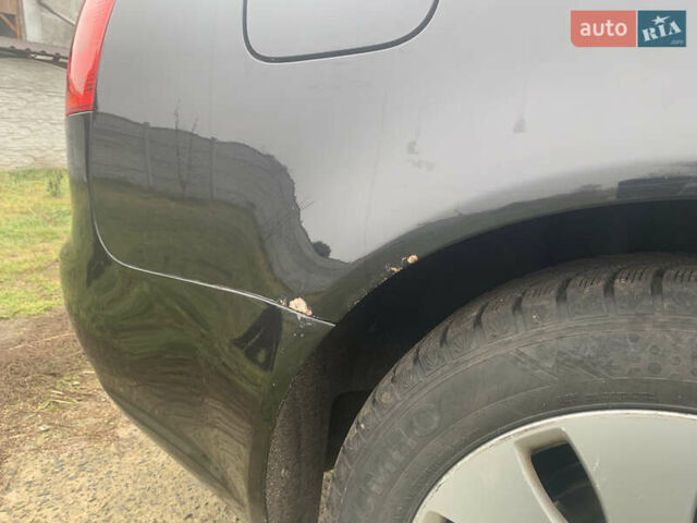 Чорний Ауді А4, об'ємом двигуна 1.97 л та пробігом 221 тис. км за 7000 $, фото 11 на Automoto.ua