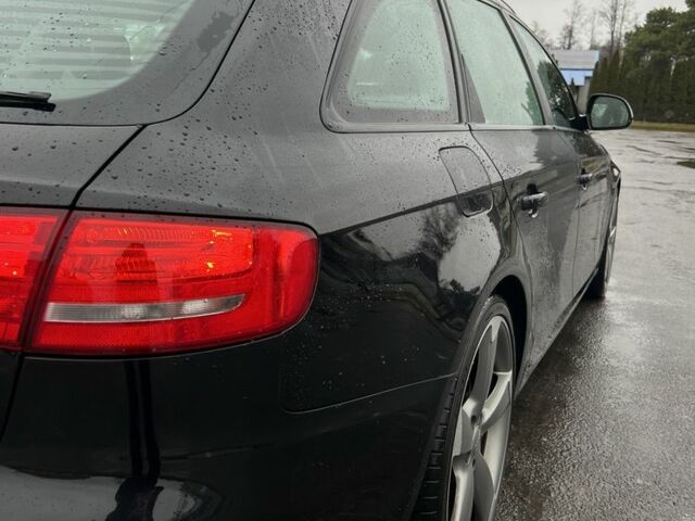 Черный Ауди А4, объемом двигателя 1.8 л и пробегом 226 тыс. км за 8450 $, фото 14 на Automoto.ua