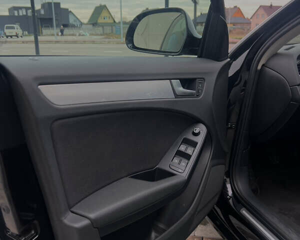 Черный Ауди А4, объемом двигателя 2 л и пробегом 190 тыс. км за 7500 $, фото 6 на Automoto.ua