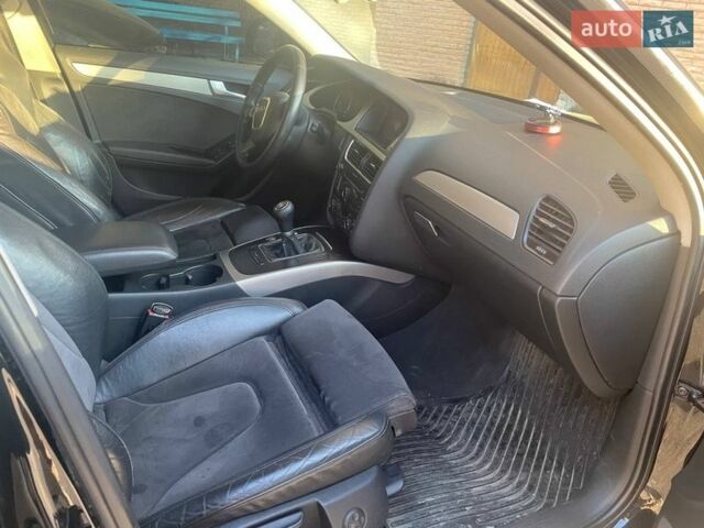 Чорний Ауді А4, об'ємом двигуна 2 л та пробігом 380 тис. км за 9200 $, фото 18 на Automoto.ua