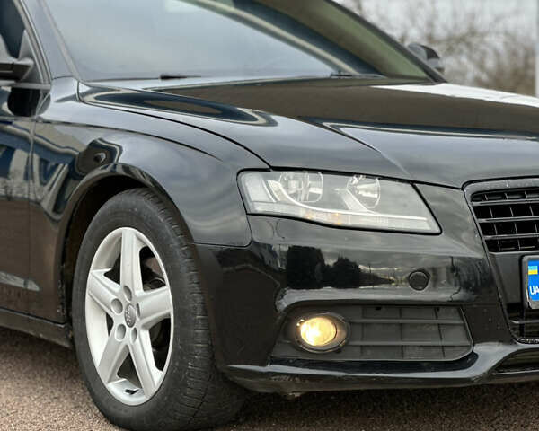 Черный Ауди А4, объемом двигателя 1.97 л и пробегом 324 тыс. км за 7800 $, фото 4 на Automoto.ua