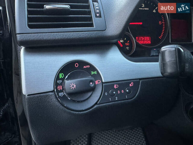 Черный Ауди А4, объемом двигателя 2 л и пробегом 309 тыс. км за 7200 $, фото 26 на Automoto.ua