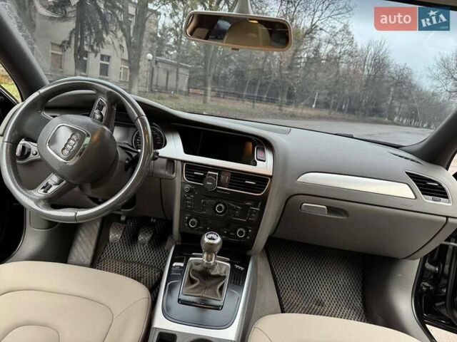 Черный Ауди А4, объемом двигателя 1.8 л и пробегом 239 тыс. км за 10000 $, фото 5 на Automoto.ua