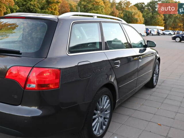 Чорний Ауді А4, об'ємом двигуна 1.6 л та пробігом 193 тис. км за 8555 $, фото 22 на Automoto.ua