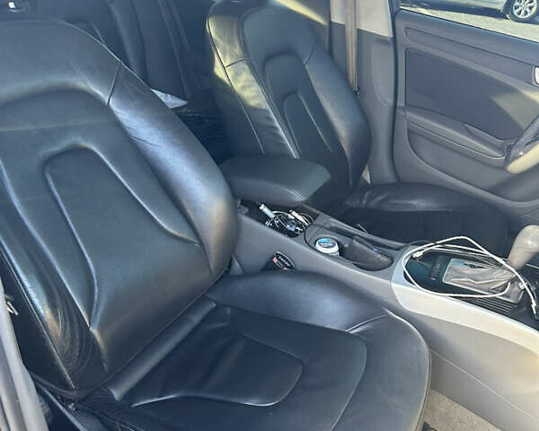 Чорний Ауді А4, об'ємом двигуна 1.98 л та пробігом 299 тис. км за 11000 $, фото 13 на Automoto.ua