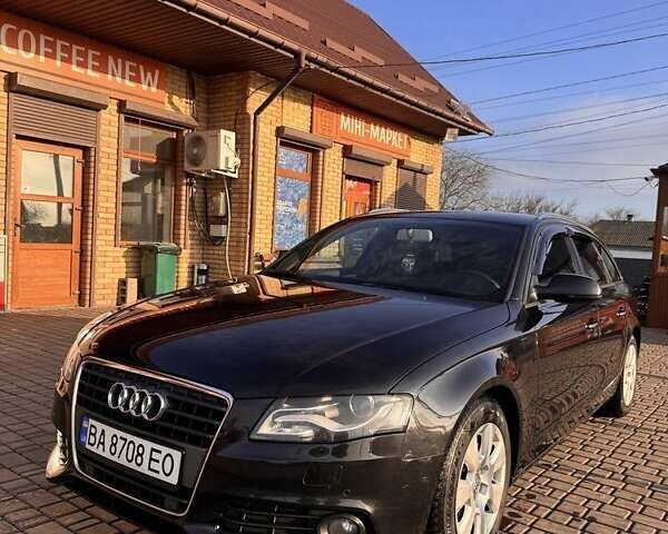 Черный Ауди А4, объемом двигателя 2 л и пробегом 211 тыс. км за 12000 $, фото 10 на Automoto.ua