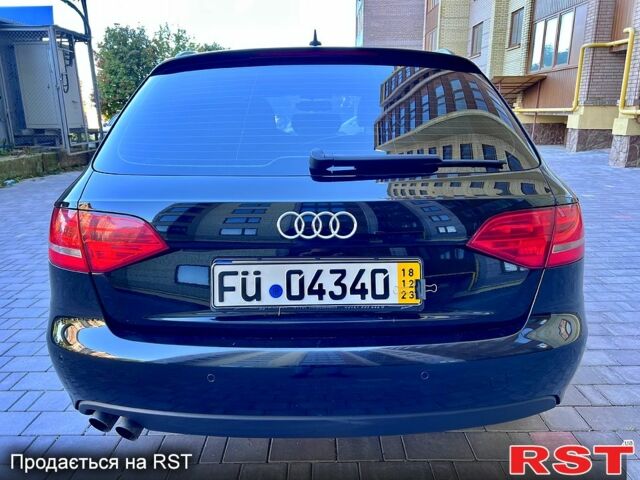 Ауди А4 2009 в Тернополе на Automoto.ua Черный Ауди А4, объемом двигателя 2 л и пробегом 242 тыс. км за 9750 $, фото 4 на Automoto.ua