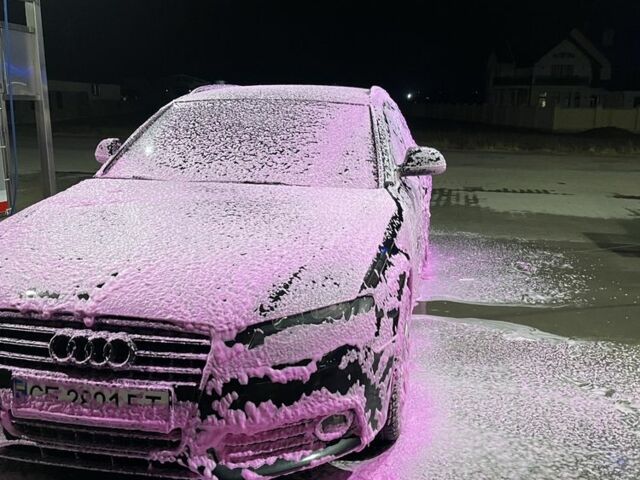 Черный Ауди А4, объемом двигателя 1.8 л и пробегом 315 тыс. км за 7500 $, фото 9 на Automoto.ua