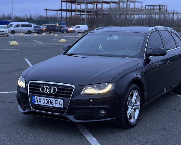 Черный Ауди А4, объемом двигателя 1.8 л и пробегом 235 тыс. км за 9850 $, фото 4 на Automoto.ua