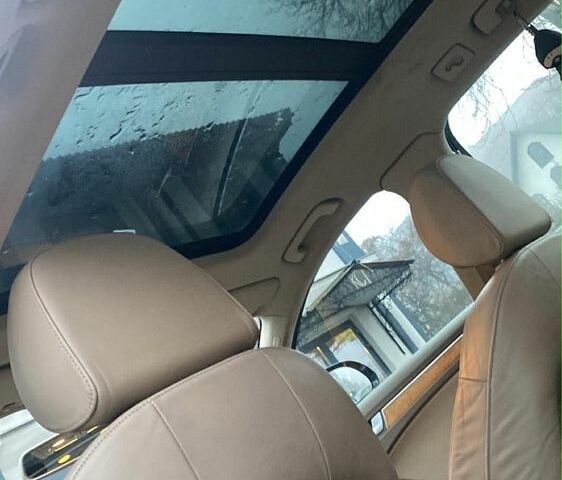 Черный Ауди А4, объемом двигателя 2 л и пробегом 330 тыс. км за 5500 $, фото 2 на Automoto.ua