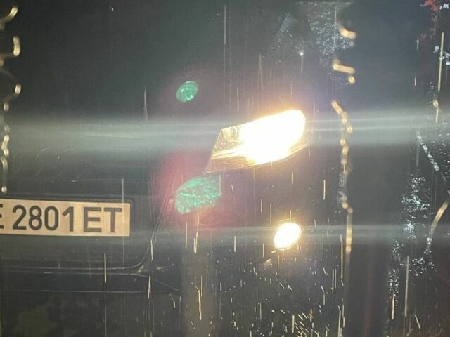 Черный Ауди А4, объемом двигателя 1.8 л и пробегом 315 тыс. км за 7500 $, фото 14 на Automoto.ua