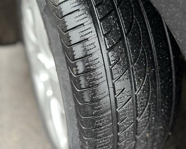 Черный Ауди А4, объемом двигателя 1.97 л и пробегом 347 тыс. км за 9500 $, фото 51 на Automoto.ua