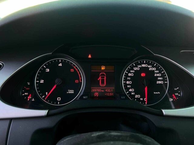 Чорний Ауді А4, об'ємом двигуна 2 л та пробігом 280 тис. км за 11800 $, фото 17 на Automoto.ua
