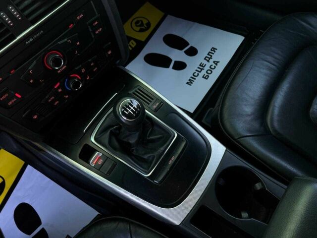 Чорний Ауді А4, об'ємом двигуна 2 л та пробігом 280 тис. км за 11800 $, фото 13 на Automoto.ua