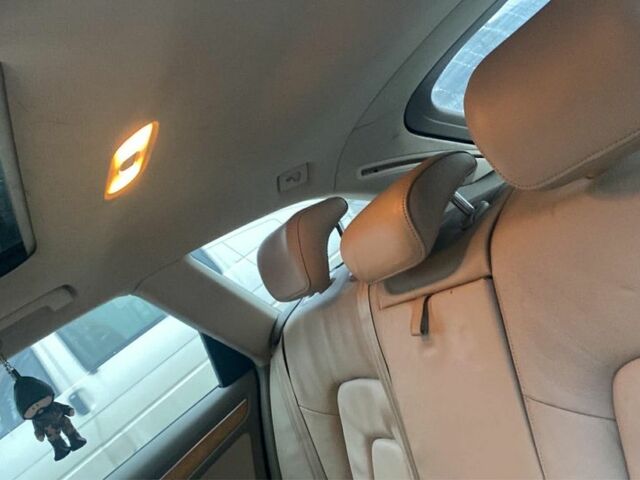 Черный Ауди А4, объемом двигателя 2 л и пробегом 330 тыс. км за 5500 $, фото 1 на Automoto.ua