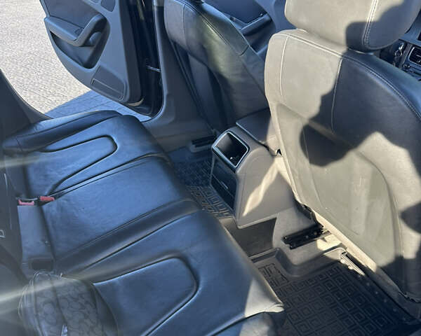 Чорний Ауді А4, об'ємом двигуна 1.98 л та пробігом 299 тис. км за 11000 $, фото 17 на Automoto.ua
