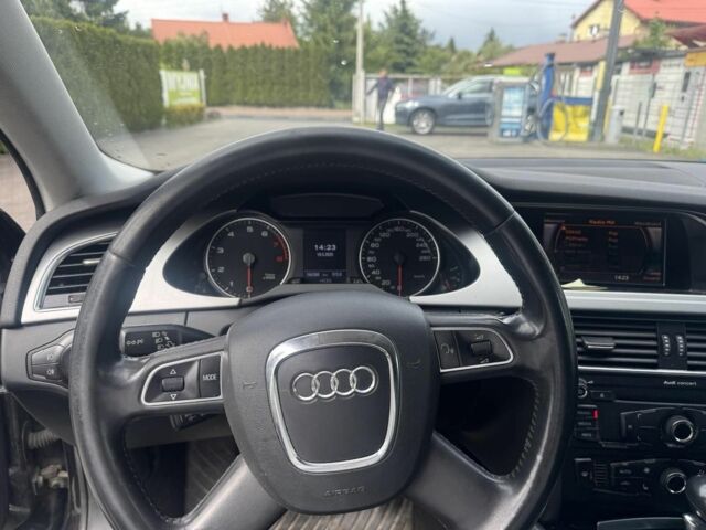 Чорний Ауді А4, об'ємом двигуна 0 л та пробігом 150 тис. км за 9600 $, фото 2 на Automoto.ua