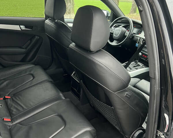 Чорний Ауді А4, об'ємом двигуна 2 л та пробігом 190 тис. км за 10700 $, фото 35 на Automoto.ua