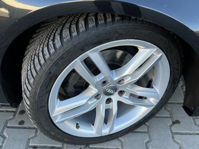 Чорний Ауді А4, об'ємом двигуна 1.8 л та пробігом 230 тис. км за 8800 $, фото 4 на Automoto.ua