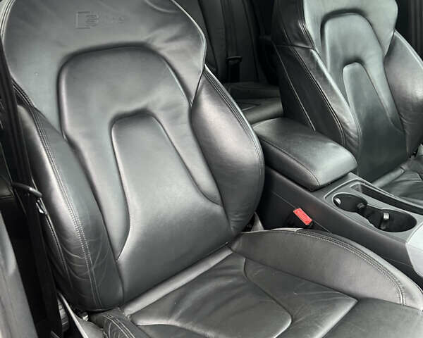 Чорний Ауді А4, об'ємом двигуна 2 л та пробігом 190 тис. км за 10700 $, фото 39 на Automoto.ua