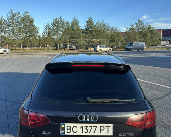 Чорний Ауді А4, об'ємом двигуна 1.98 л та пробігом 299 тис. км за 11000 $, фото 9 на Automoto.ua
