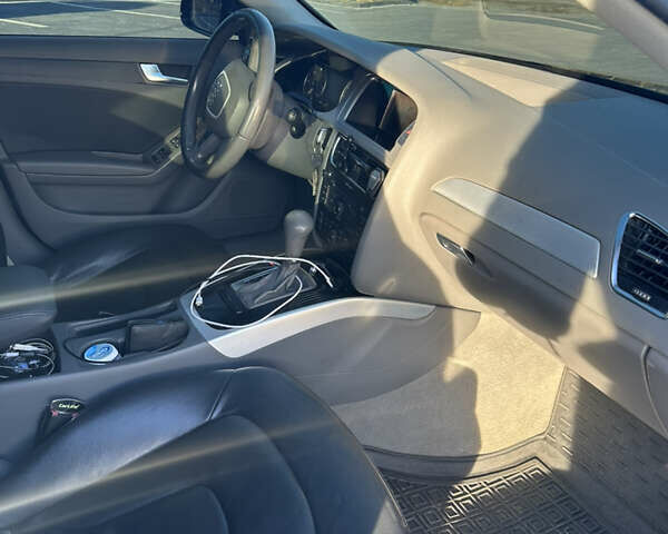 Чорний Ауді А4, об'ємом двигуна 1.98 л та пробігом 299 тис. км за 11000 $, фото 12 на Automoto.ua