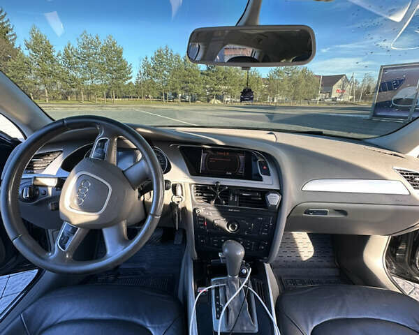 Чорний Ауді А4, об'ємом двигуна 1.98 л та пробігом 299 тис. км за 11000 $, фото 18 на Automoto.ua