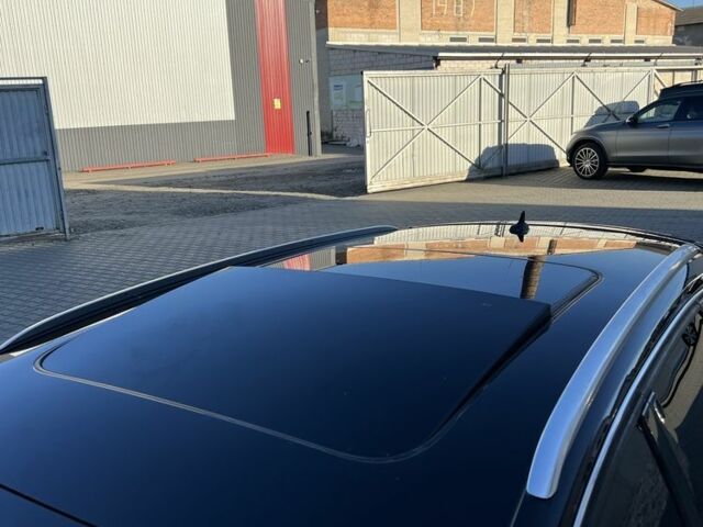 Чорний Ауді А4, об'ємом двигуна 1.8 л та пробігом 230 тис. км за 8800 $, фото 14 на Automoto.ua