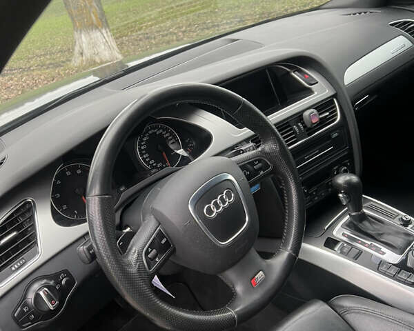 Чорний Ауді А4, об'ємом двигуна 2 л та пробігом 190 тис. км за 10700 $, фото 19 на Automoto.ua