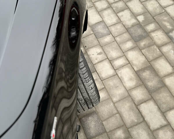 Чорний Ауді А4, об'ємом двигуна 2.7 л та пробігом 265 тис. км за 10550 $, фото 18 на Automoto.ua